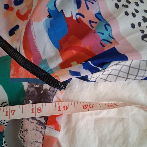 Hunter Bell Grayson Abstract Geometric Watercolor Silk Top Ruffle Peplum Small - Picture 7 of 12